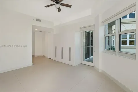 20000 E Country Club Drive Aventura FL 33180
