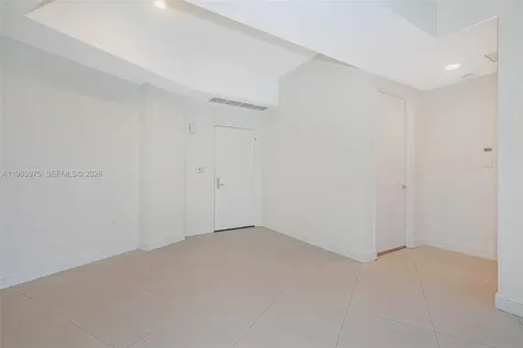 20000 E Country Club Drive Aventura FL 33180