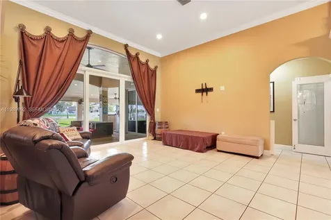 4285 SW 152nd Avenue Miramar FL 33027