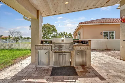 4285 SW 152nd Avenue Miramar FL 33027