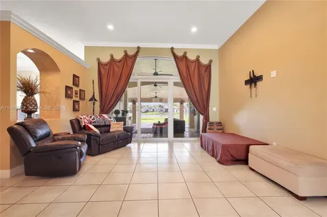 4285 SW 152nd Avenue Miramar FL 33027