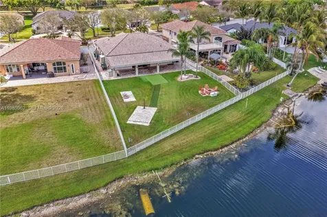 4285 SW 152nd Avenue Miramar FL 33027