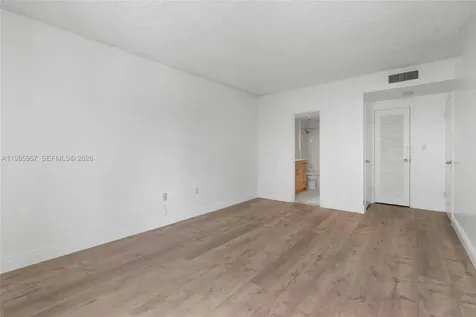 1700 NE 105th Street Miami Shores FL 33138