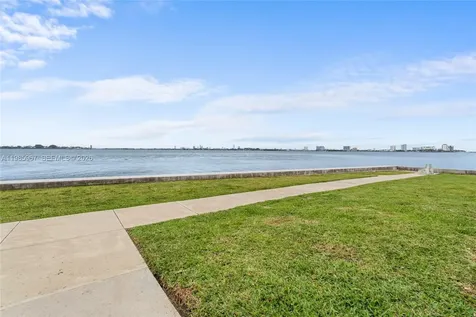 1700 NE 105th Street Miami Shores FL 33138