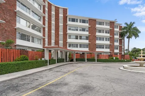 1700 NE 105th Street Miami Shores FL 33138