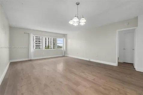 1700 NE 105th Street Miami Shores FL 33138