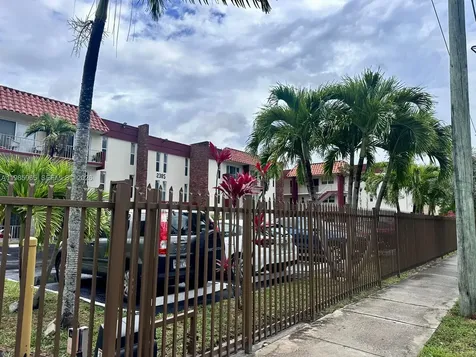 2385 NW 11th Street Miami FL 33125