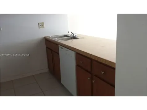 3720 Inverrary Drive Lauderhill FL 33319