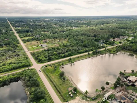 00 Desoto Boulevard N Naples FL 34120