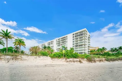611 Ocean Drive Key Biscayne FL 33149