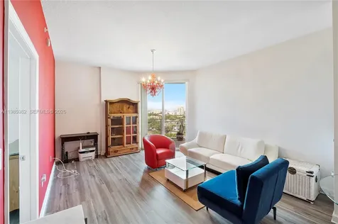 2600 SW 27th Avenue Miami FL 33133