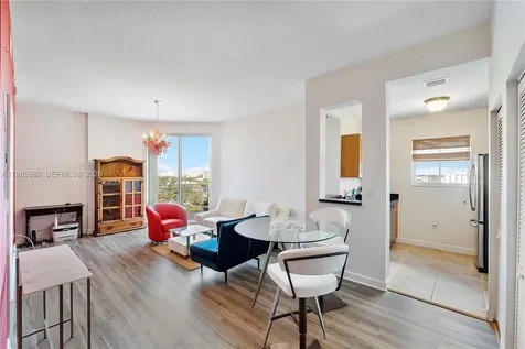 2600 SW 27th Avenue Miami FL 33133