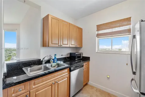 2600 SW 27th Avenue Miami FL 33133