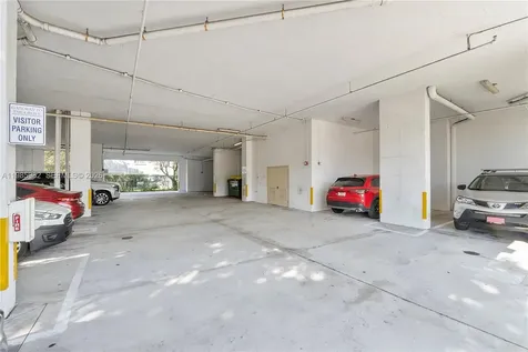 2600 SW 27th Avenue Miami FL 33133