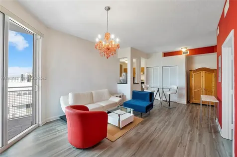 2600 SW 27th Avenue Miami FL 33133