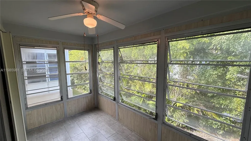 2115 NE 42nd Court Lighthouse Point FL 33064