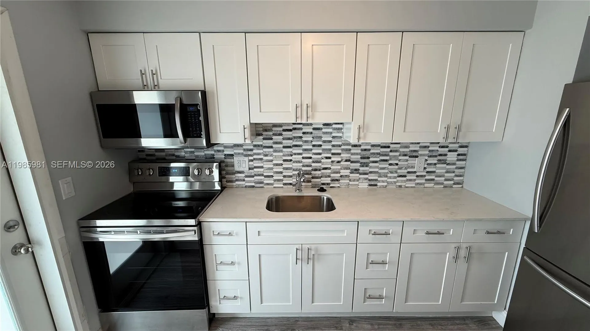 2115 NE 42nd Court Lighthouse Point FL 33064