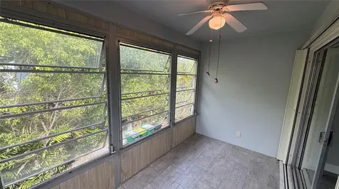 2115 NE 42nd Court Lighthouse Point FL 33064