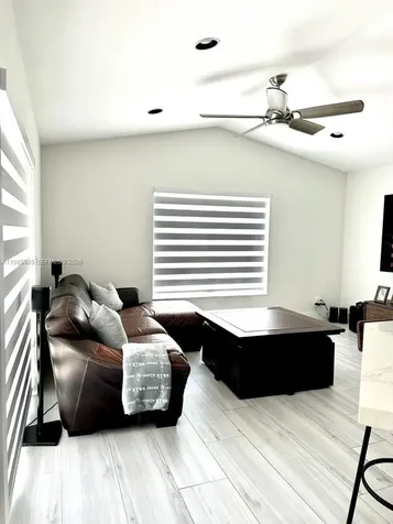 2484 SW 177th Terrace Miramar FL 33029