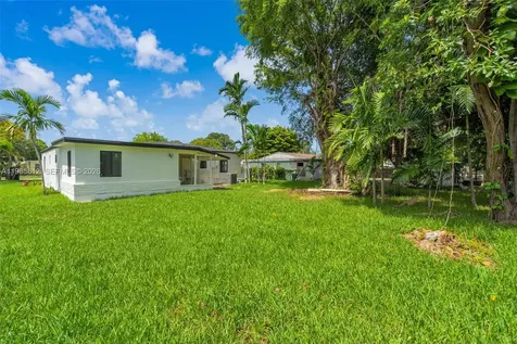 1010 NE 140th Street North Miami FL 33161