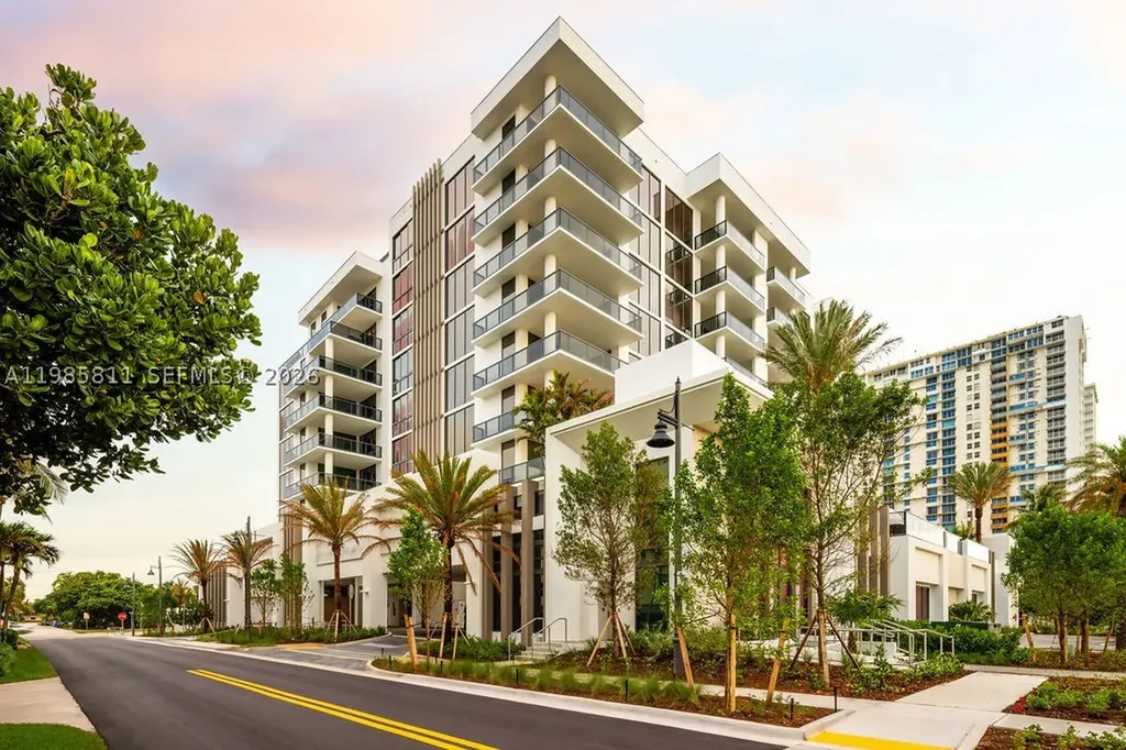 305 Briny Avenue Pompano Beach FL 33062