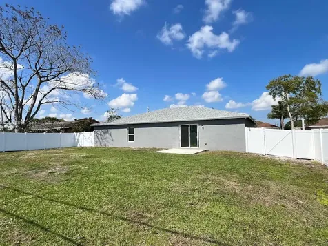 Port St. Lucie FL 34983