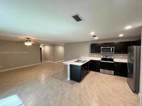 Port St. Lucie FL 34983
