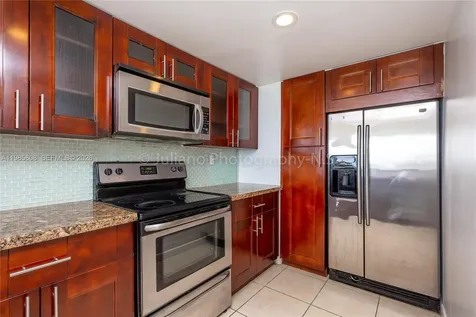 7601 E Treasure Drive North Bay Village FL 33141
