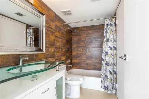 7601 E Treasure Drive North Bay Village FL 33141