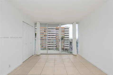 7601 E Treasure Drive North Bay Village FL 33141