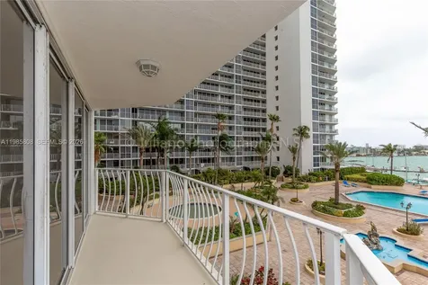 7601 E Treasure Drive North Bay Village FL 33141