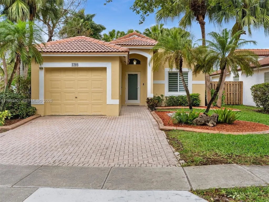1208 NW 170th Avenue Pembroke Pines FL 33028