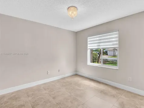 1208 NW 170th Avenue Pembroke Pines FL 33028