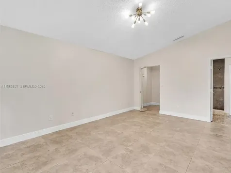 1208 NW 170th Avenue Pembroke Pines FL 33028