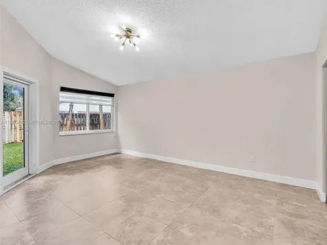 1208 NW 170th Avenue Pembroke Pines FL 33028