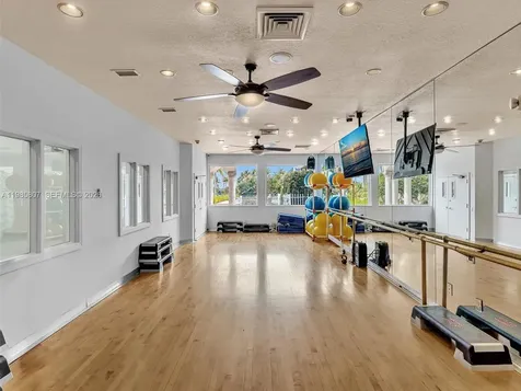1208 NW 170th Avenue Pembroke Pines FL 33028