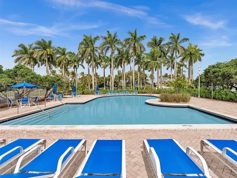 1208 NW 170th Avenue Pembroke Pines FL 33028