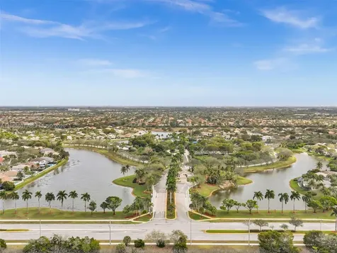 1208 NW 170th Avenue Pembroke Pines FL 33028
