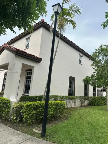 9500 SW 171st Avenue Miami FL 33196