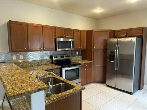 9500 SW 171st Avenue Miami FL 33196