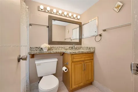 418 Sheffield Q West Palm Beach FL 33417