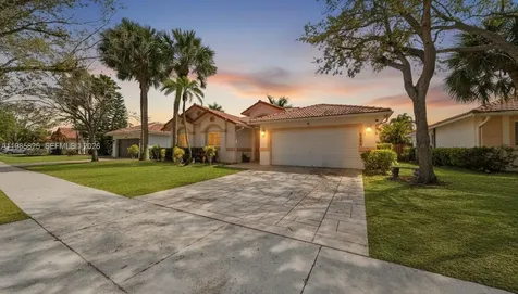 16898 Crestview Lane Weston FL 33326