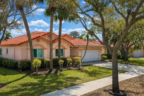 16898 Crestview Lane Weston FL 33326