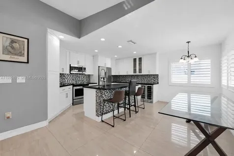 16898 Crestview Lane Weston FL 33326