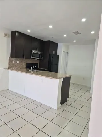 15421 SW 81st Cir Lane Miami FL 33193