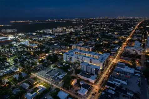 24 NE 1st Avenue Dania Beach FL 33004