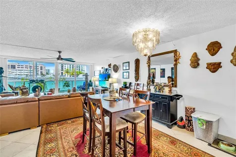100 Bayview Drive Sunny Isles Beach FL 33160