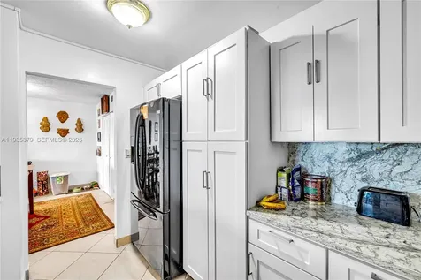 100 Bayview Drive Sunny Isles Beach FL 33160