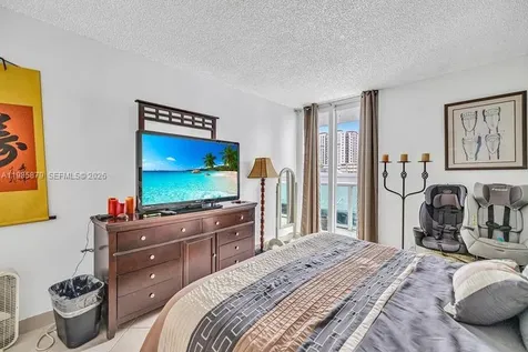 100 Bayview Drive Sunny Isles Beach FL 33160