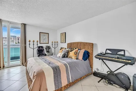 100 Bayview Drive Sunny Isles Beach FL 33160